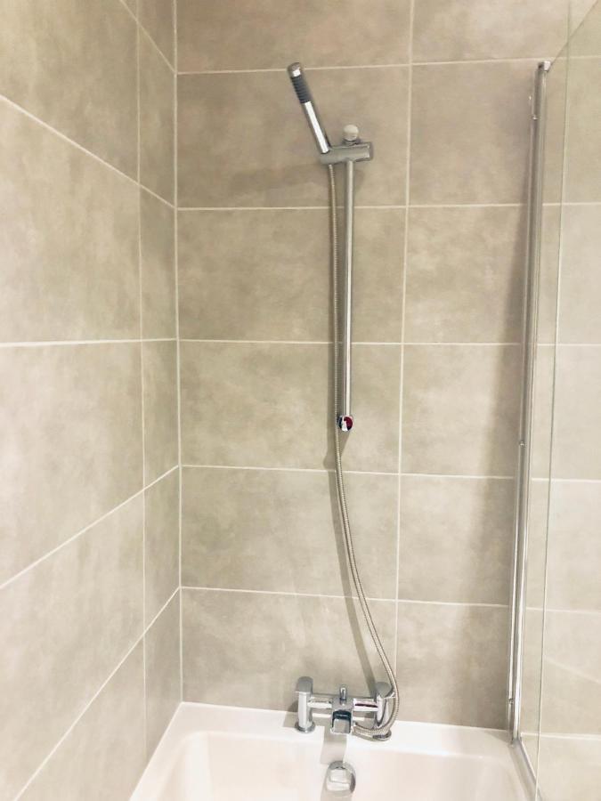 بيدفورد Snapos Luxury Serviced Apartment - Meridian House المظهر الخارجي الصورة