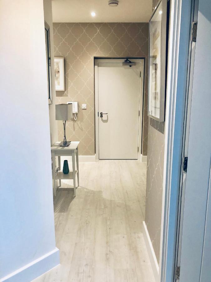 بيدفورد Snapos Luxury Serviced Apartment - Meridian House المظهر الخارجي الصورة