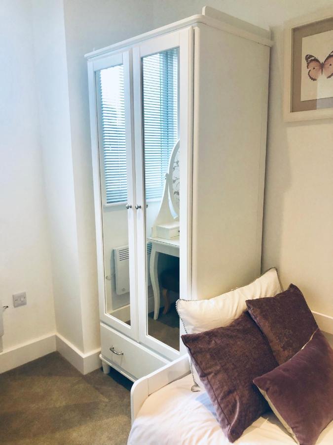 بيدفورد Snapos Luxury Serviced Apartment - Meridian House المظهر الخارجي الصورة