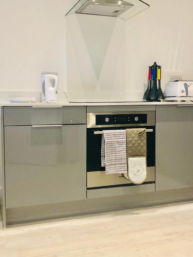 بيدفورد Snapos Luxury Serviced Apartment - Meridian House المظهر الخارجي الصورة