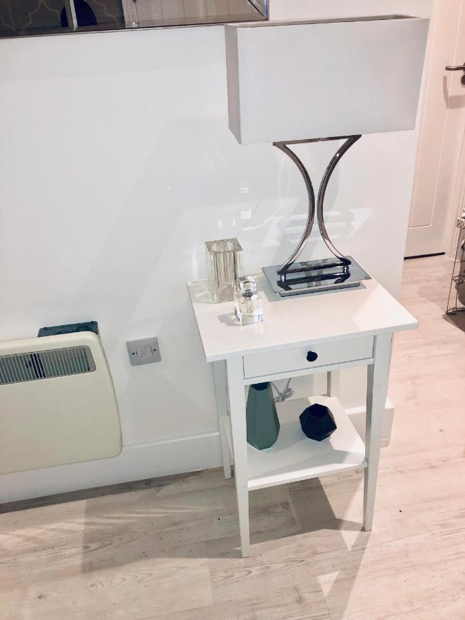 بيدفورد Snapos Luxury Serviced Apartment - Meridian House المظهر الخارجي الصورة