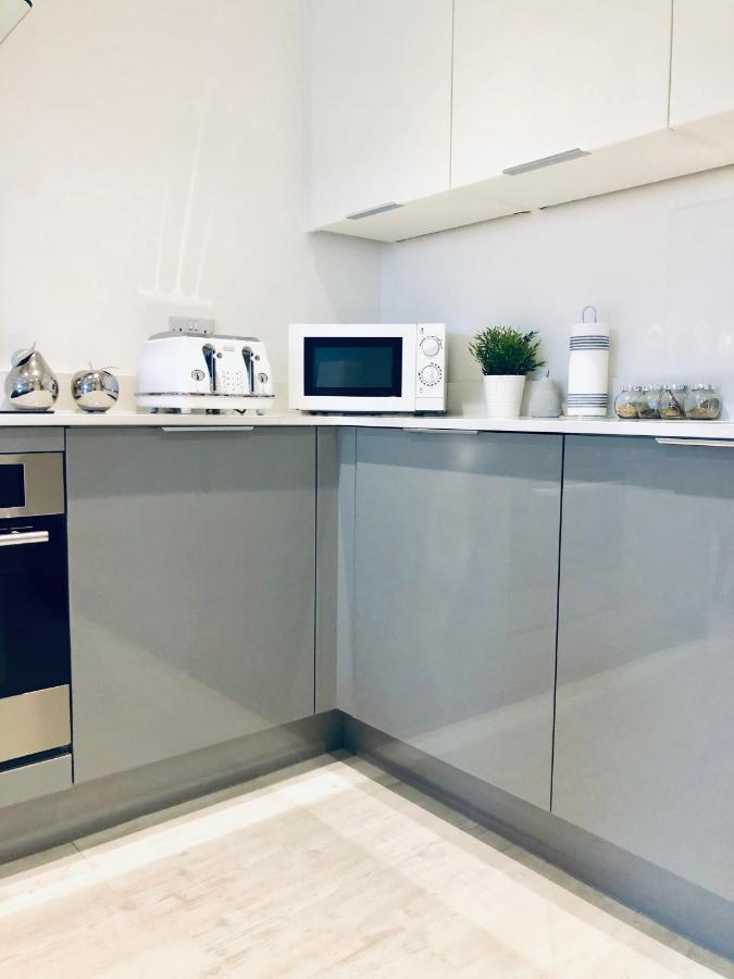 بيدفورد Snapos Luxury Serviced Apartment - Meridian House المظهر الخارجي الصورة