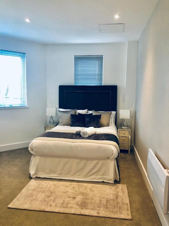 بيدفورد Snapos Luxury Serviced Apartment - Meridian House المظهر الخارجي الصورة