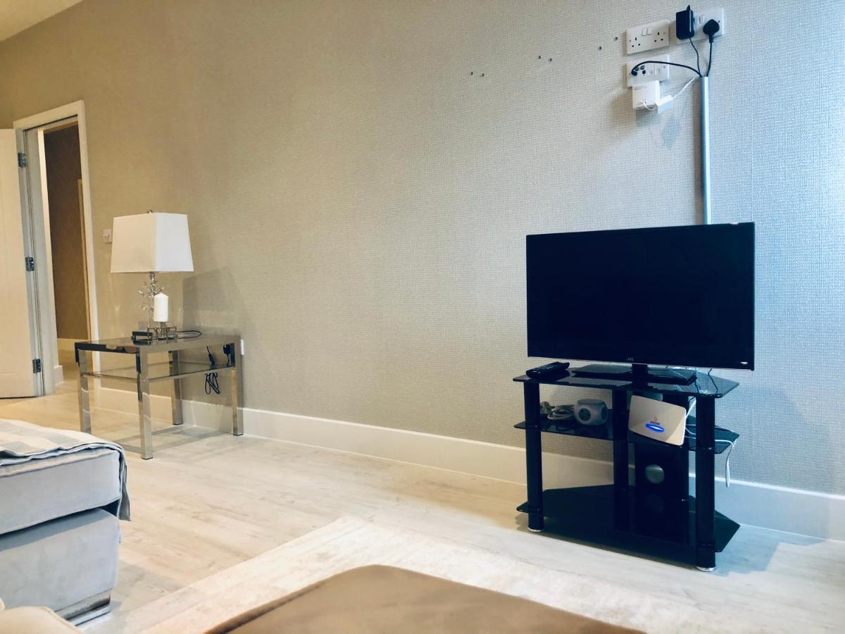 بيدفورد Snapos Luxury Serviced Apartment - Meridian House المظهر الخارجي الصورة
